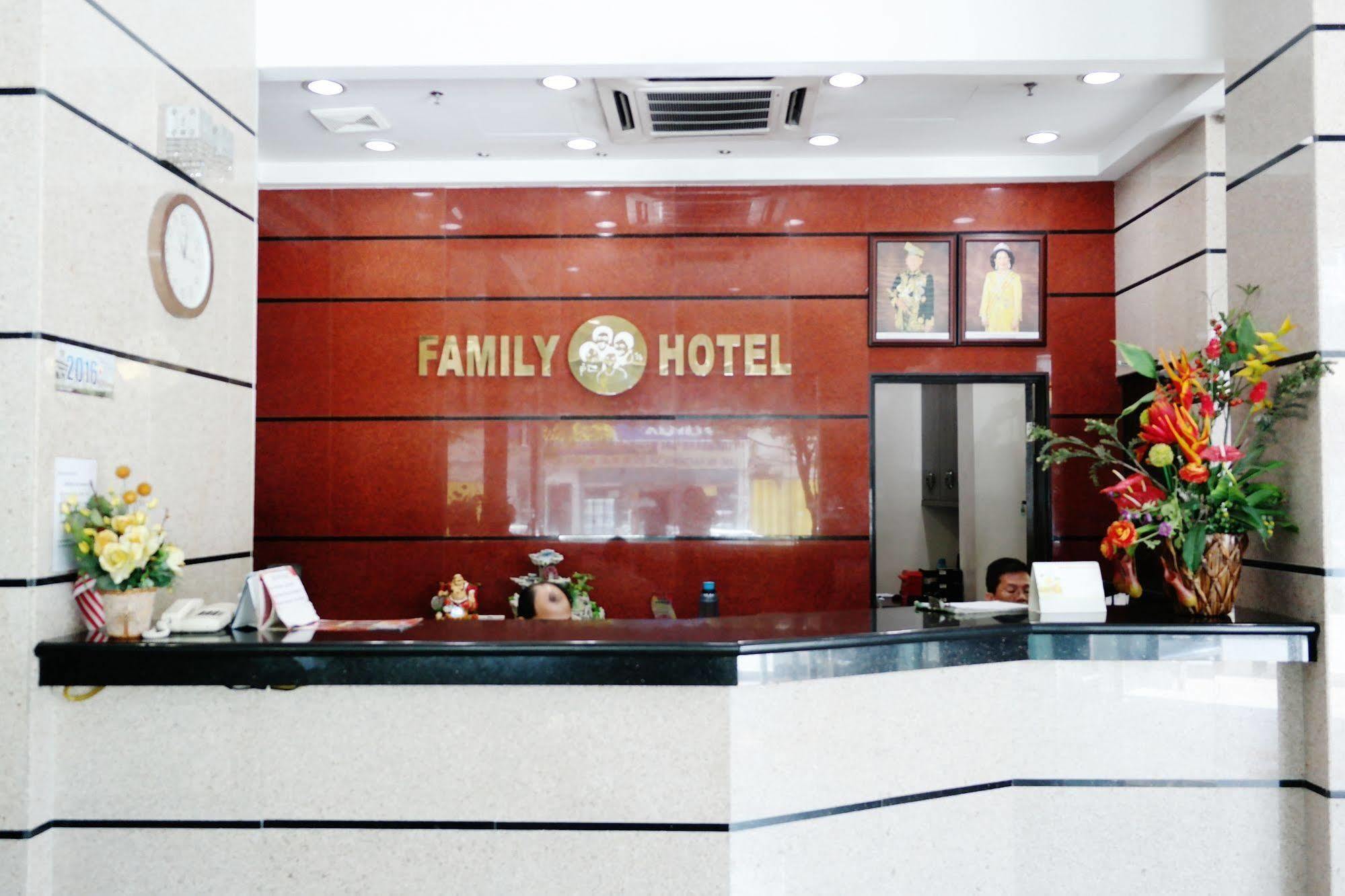 Family Hotel Klang Kültér fotó